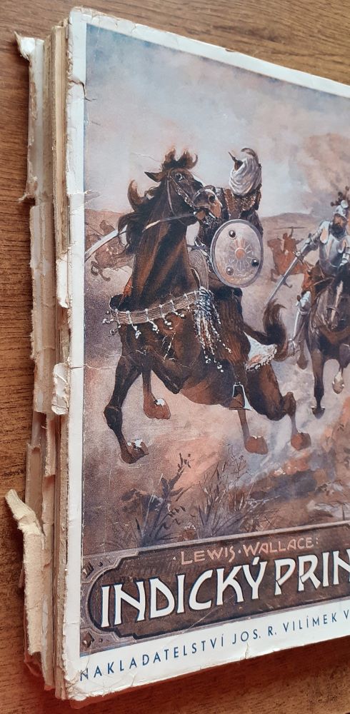 Indický princ / Kniha první / Země a moře vždy vydávají svá tajemství