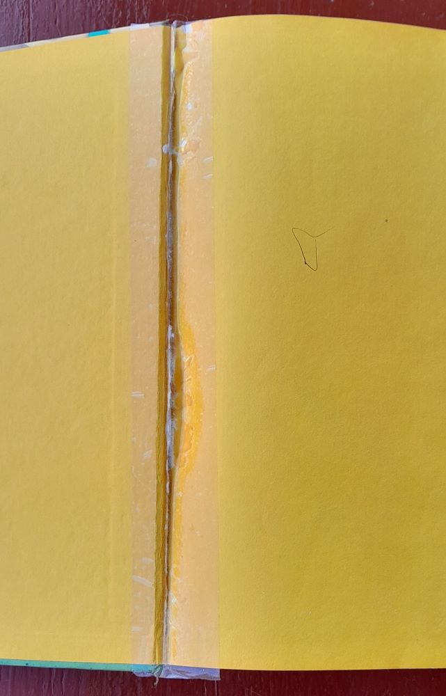 50 eläin-tarinaa / 50 zvieracích príbehov