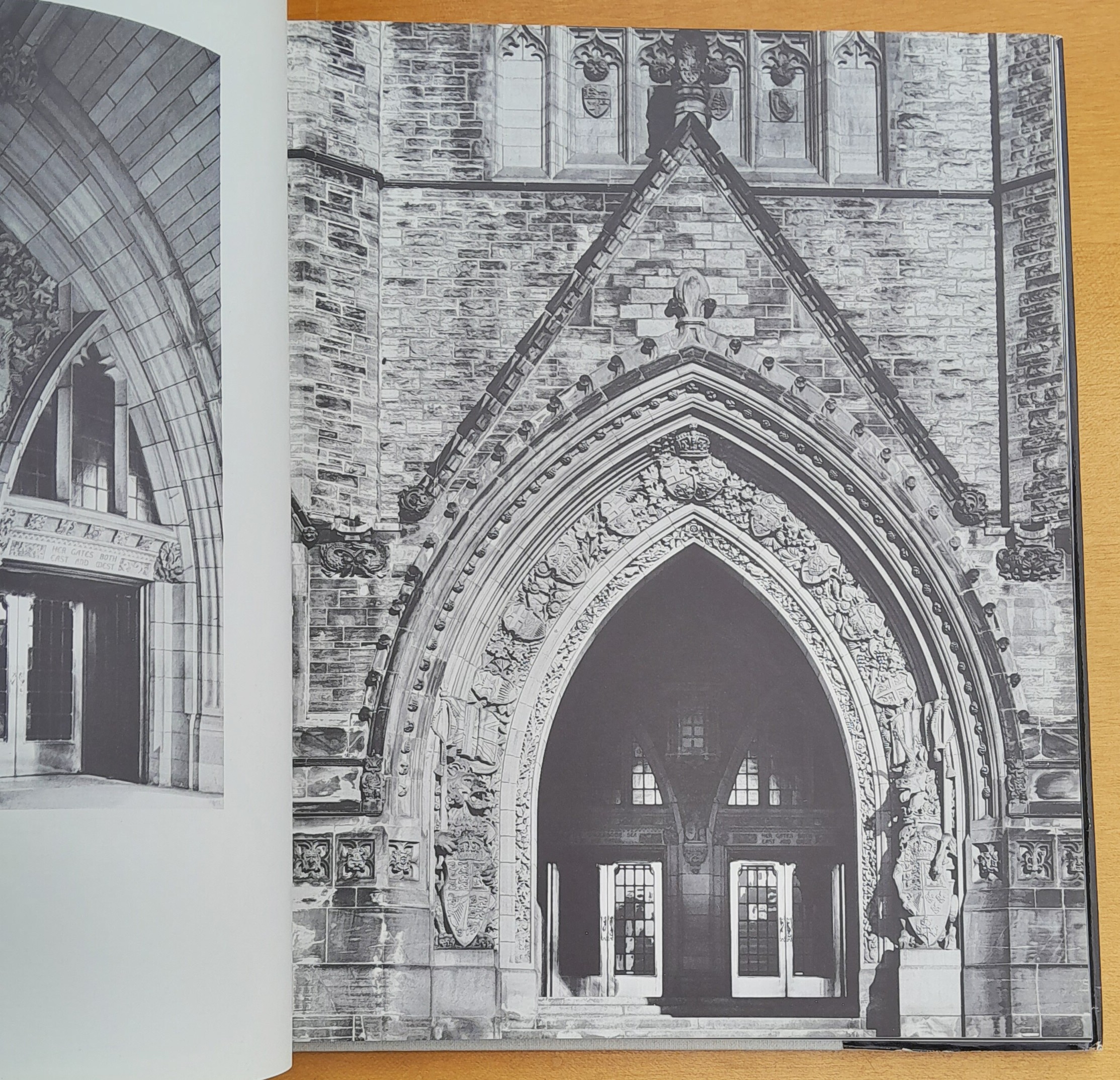 Stones of History / Kameň v histórii