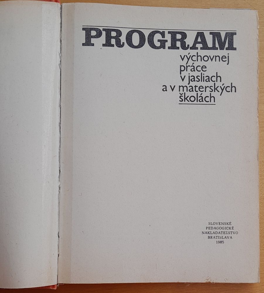 Program výchovnej práce v jasliach a v materských školách