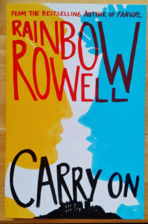 Carry On / škola mágie / v angličtine