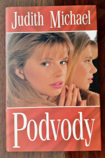 Podvody 1. / Podvody 2. Sabrina a Stephania