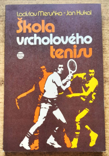 Škola vrcholového tenisu / Edícia Tréner