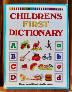 Childrens first dictionary / Môj prvý anglický slovník
