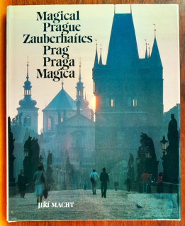 Magical Prague / Zauberhaftes Prag / Praga Magica