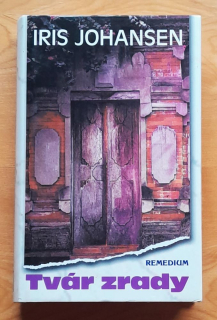 Tvár zrady / 1. diel série Eva Duncan