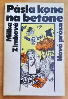 Pásla kone na betóne