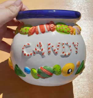 Porcelánová dóza na cukríky z USA bez vrchnáku - Výška 12 cm - objem cca 1,4 l