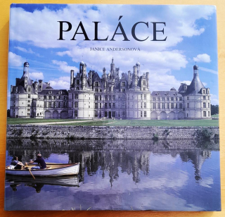 Paláce