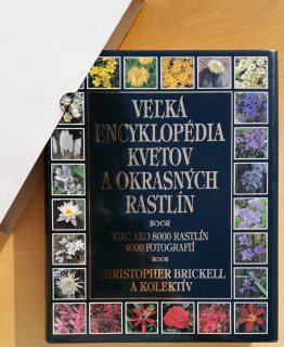 Veľká encyklopédia kvetov a okrasných rastlín