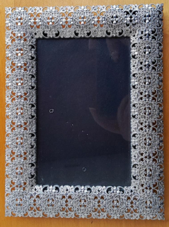 Kovový rámik na fotografiu