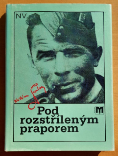 Pod rozstříleným praporem